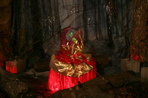 Rebecca Hinsdale, campfire lounge